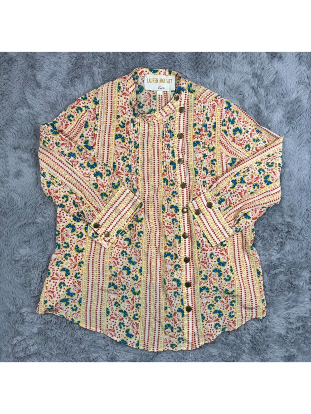 Lauren Moffatt Blouse Top Women's L Yellow Silk Floral Pleated Front Snap Detail
